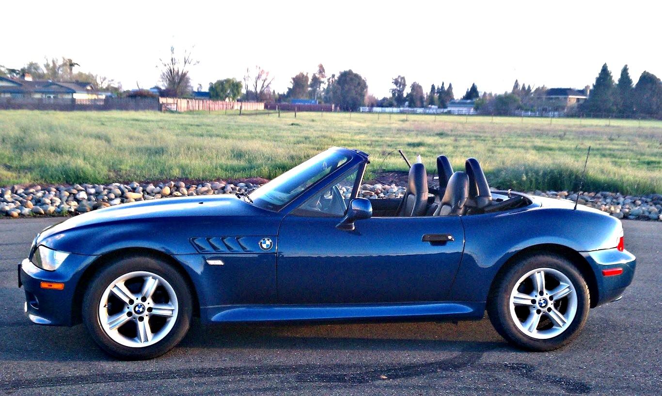 Bmw Z3 at 1600 x 1200 size wallpapers HD quality