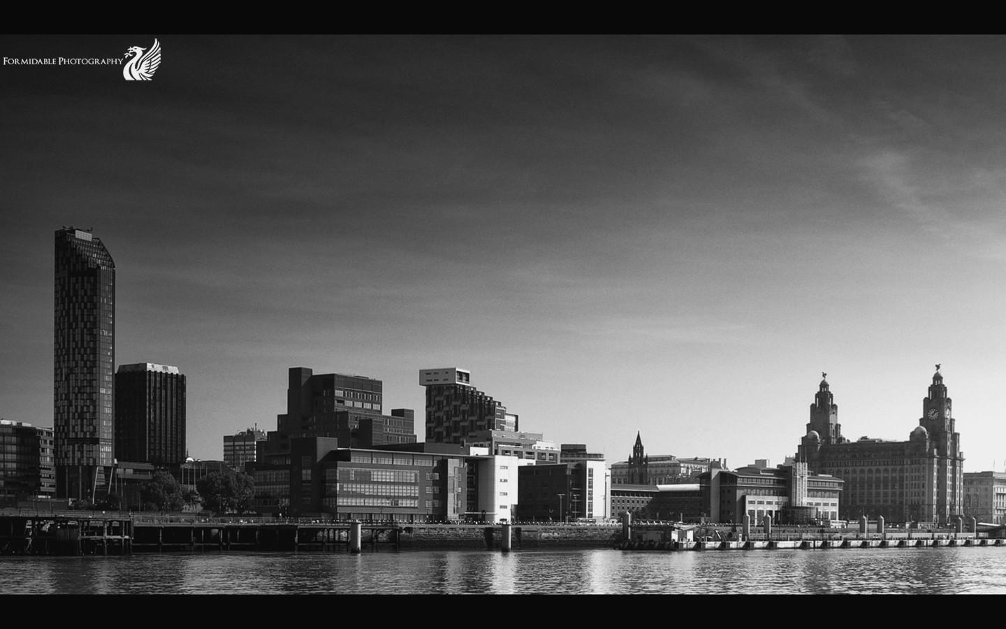 Liverpool City at 1280 x 960 size wallpapers HD quality