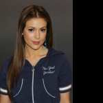 Alyssa Milano wallpapers for android