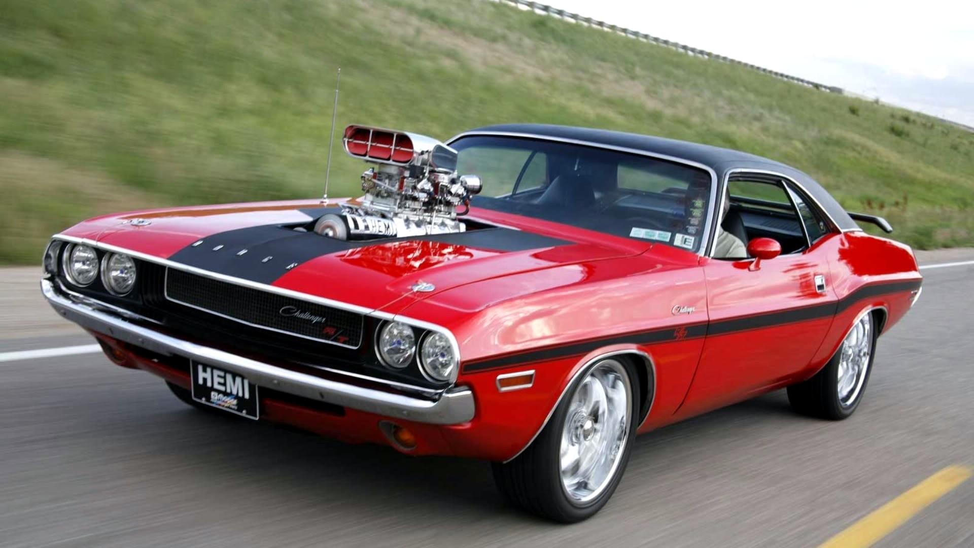 Dodge Challenger 426 Hemi at 1600 x 1200 size wallpapers HD quality