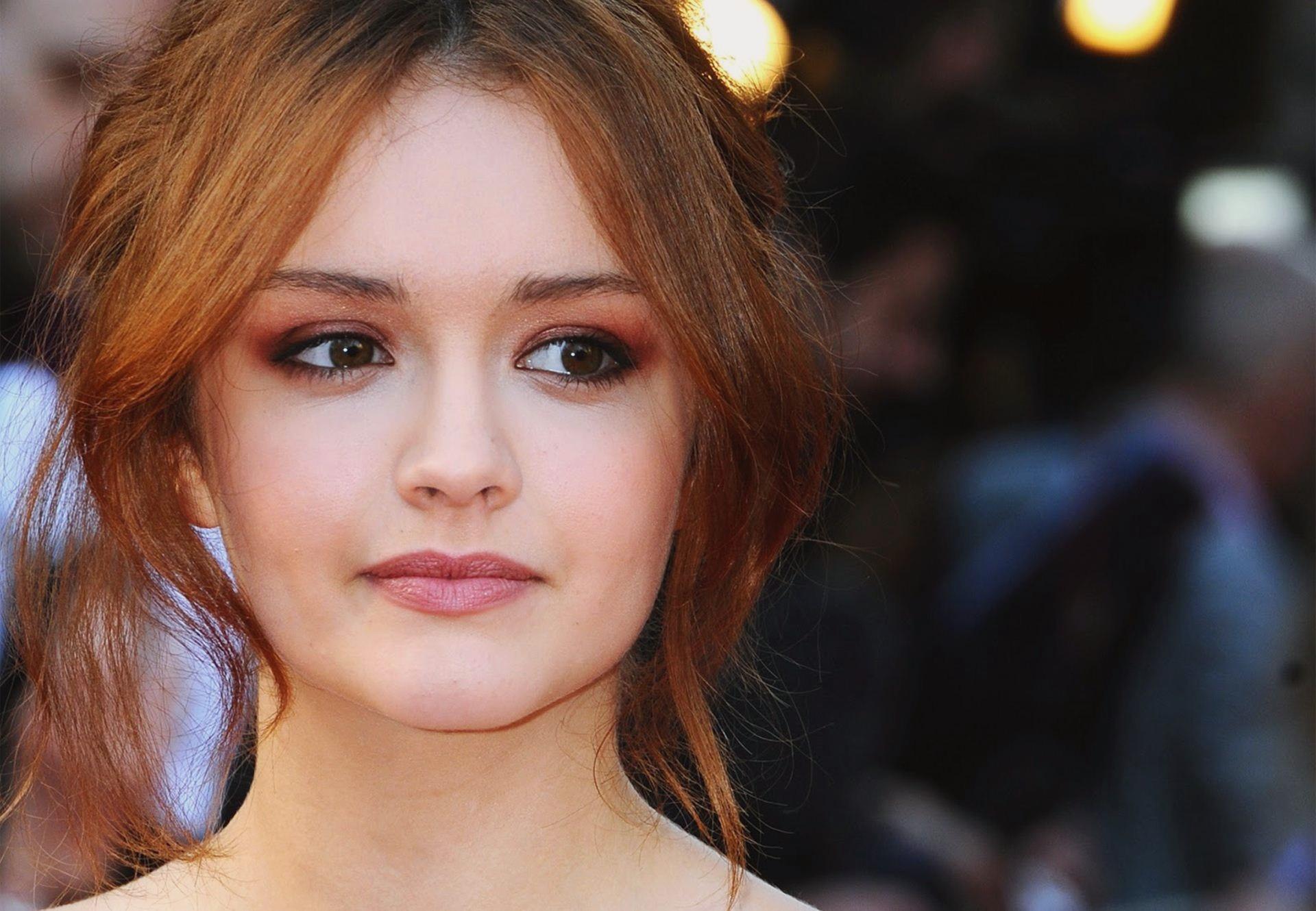 Olivia Cooke at 640 x 1136 iPhone 5 size wallpapers HD quality