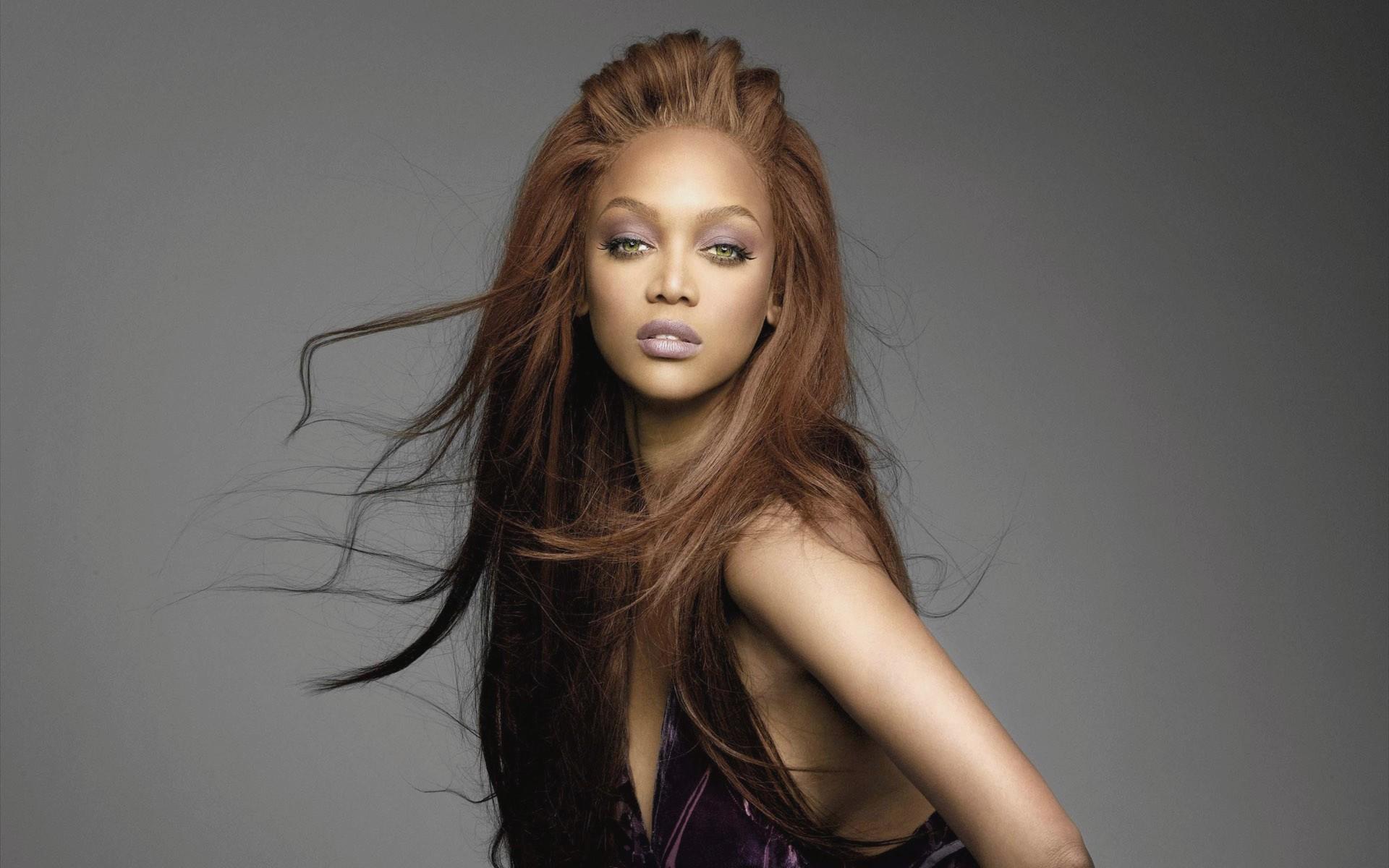 Tyra Banks at 1280 x 960 size wallpapers HD quality