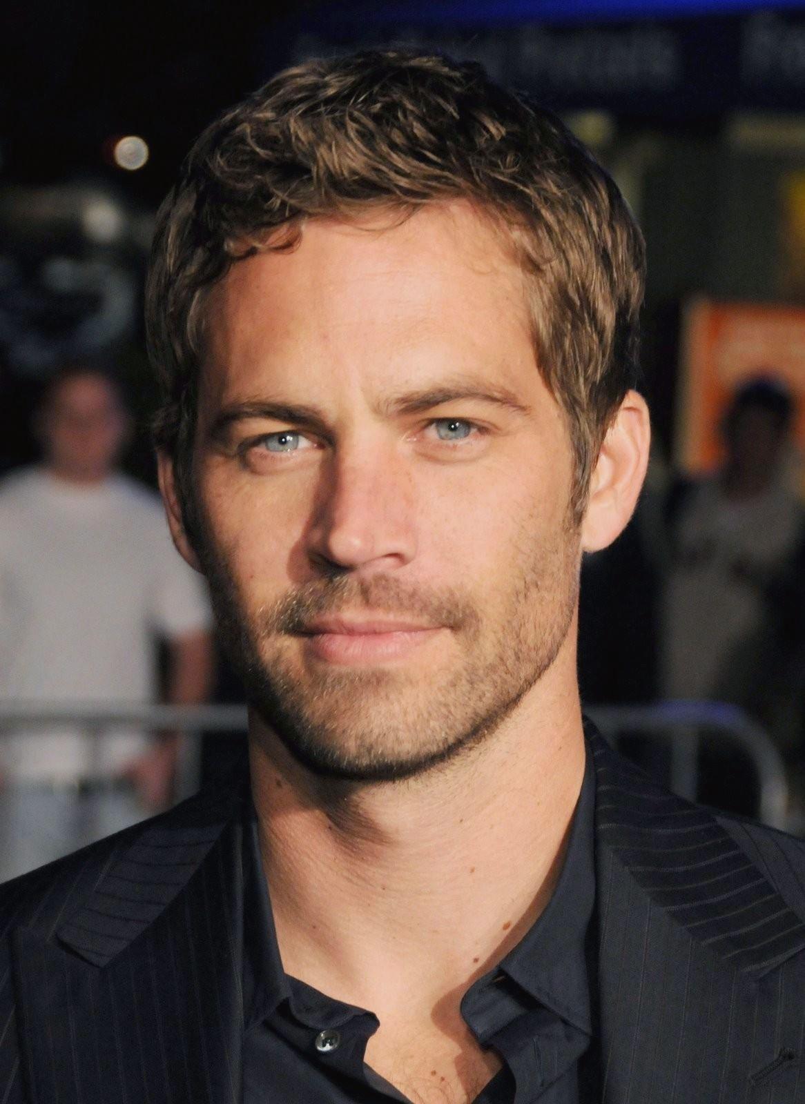 Paul Walkers Father Sues Porsche, Almost 2 Years After 