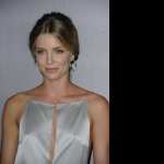 Annabelle Wallis high quality wallpapers