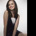 Alexis Bledel background