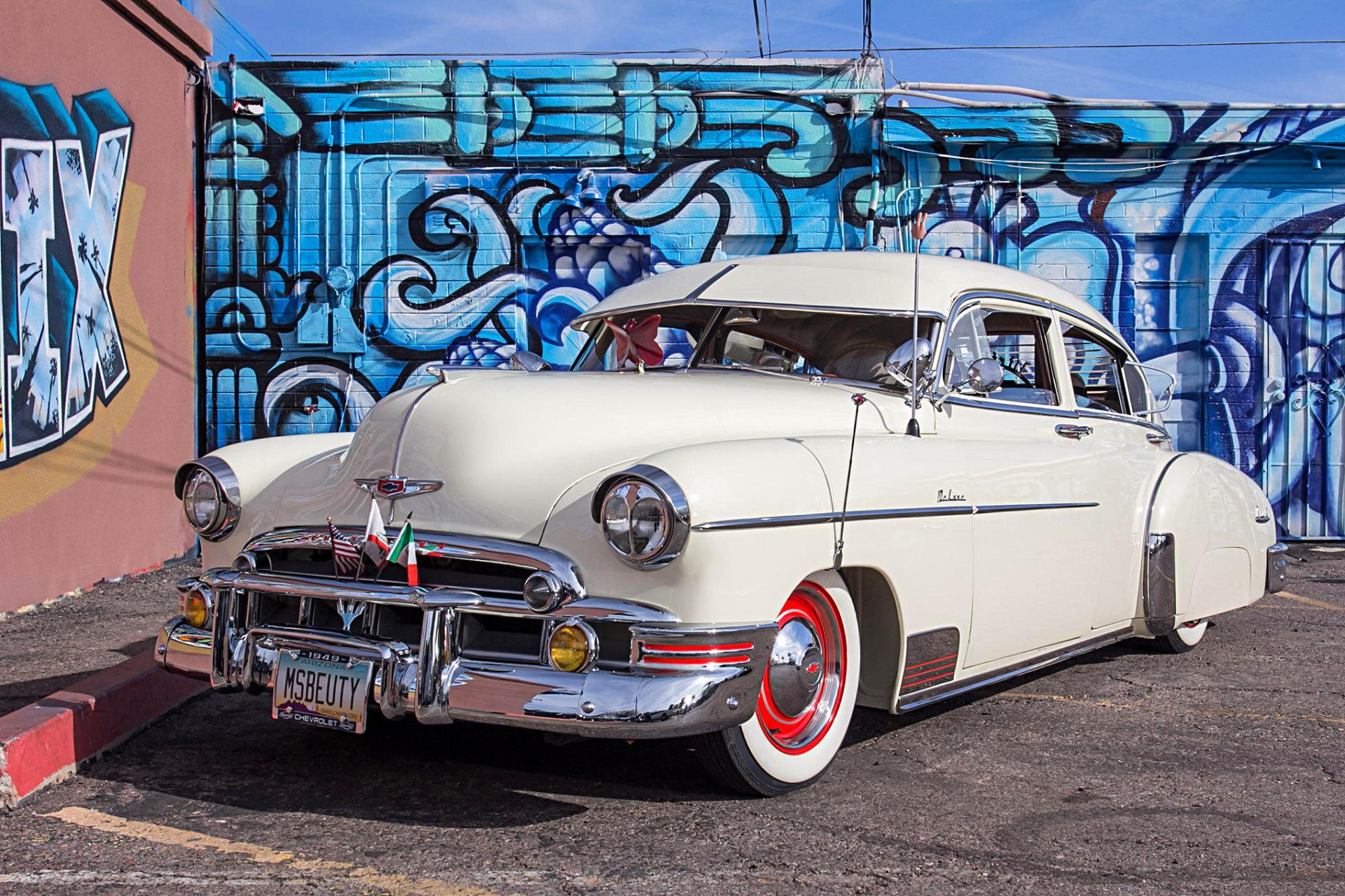 Chevrolet Fleetline Deluxe at 2048 x 2048 iPad size wallpapers HD quality