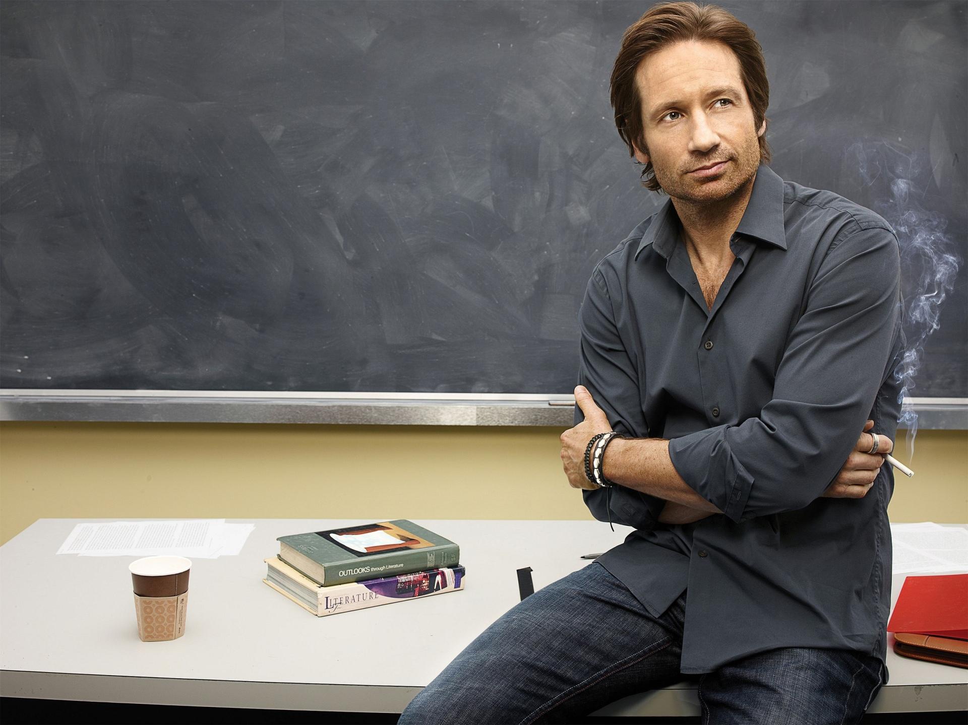 David Duchovny at 750 x 1334 iPhone 6 size wallpapers HD quality