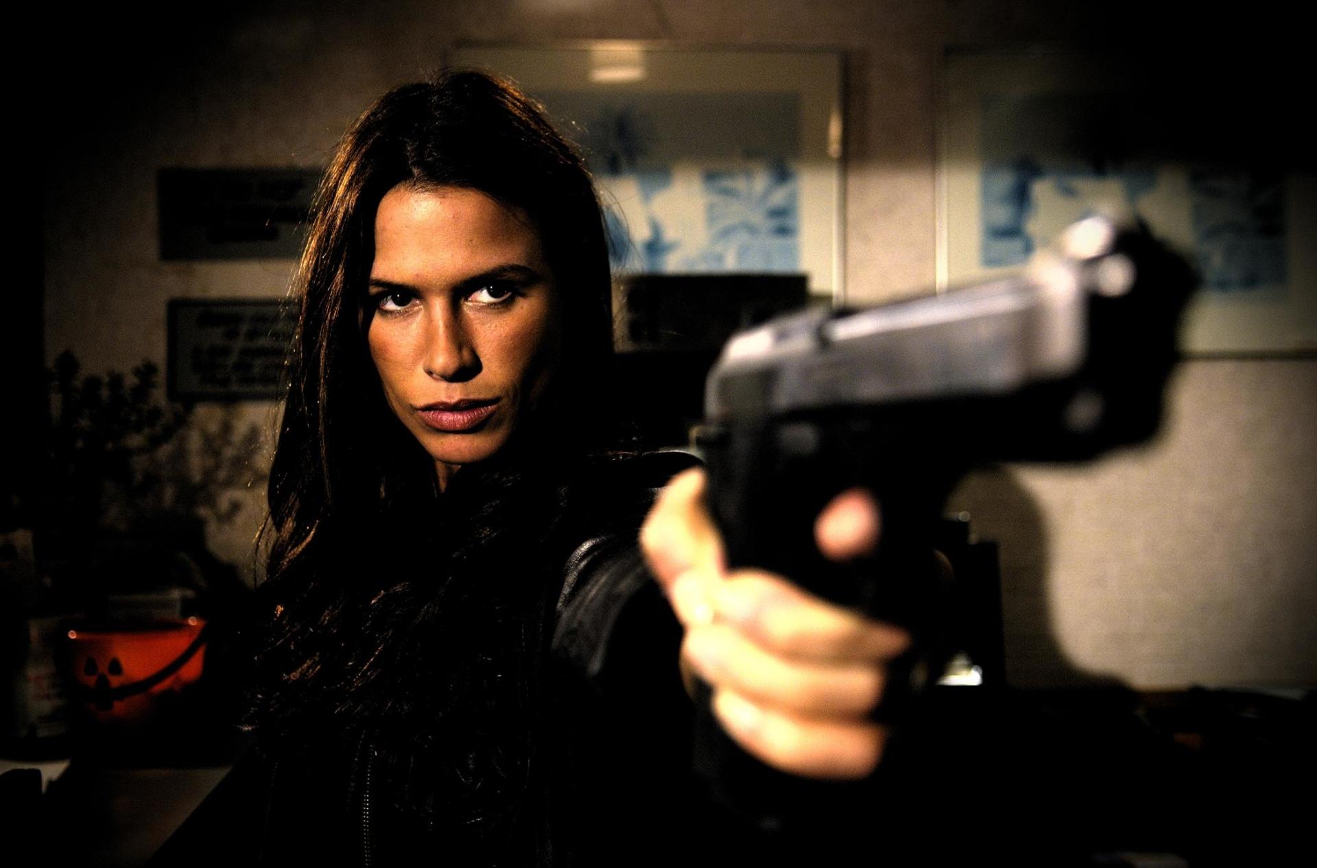 Rhona Mitra at 640 x 1136 iPhone 5 size wallpapers HD quality