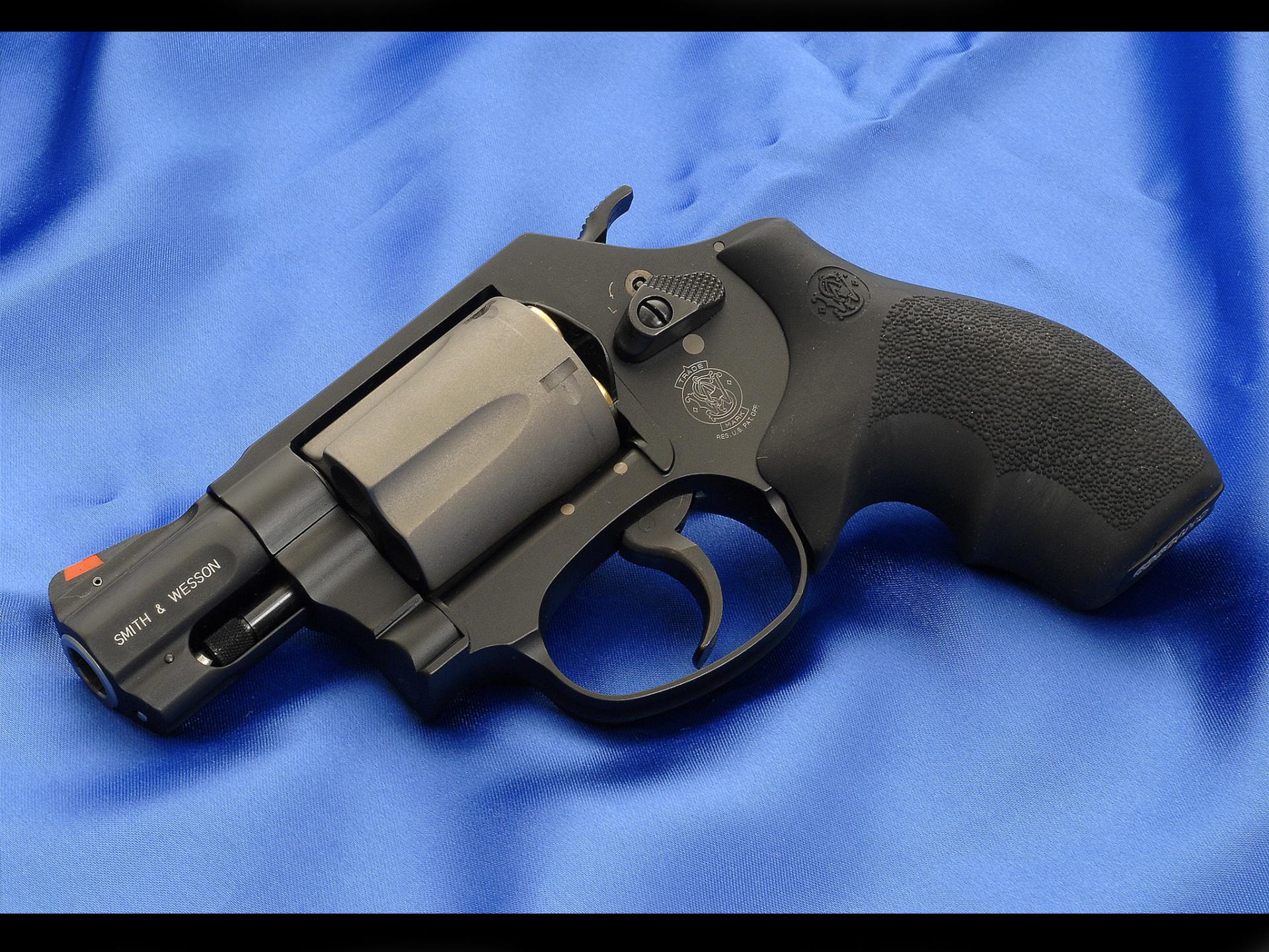Smith and Wesson Revolver wallpapers HD quality