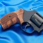 Smith and Wesson Revolver full hd