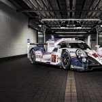 Toyota TS040 Hybrid pic