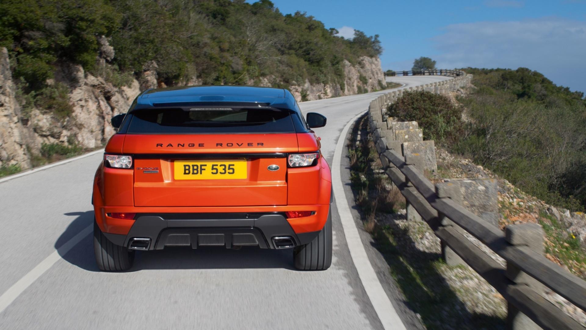 2015 Range Rover Evoque Autobiography at 640 x 1136 iPhone 5 size wallpapers HD quality