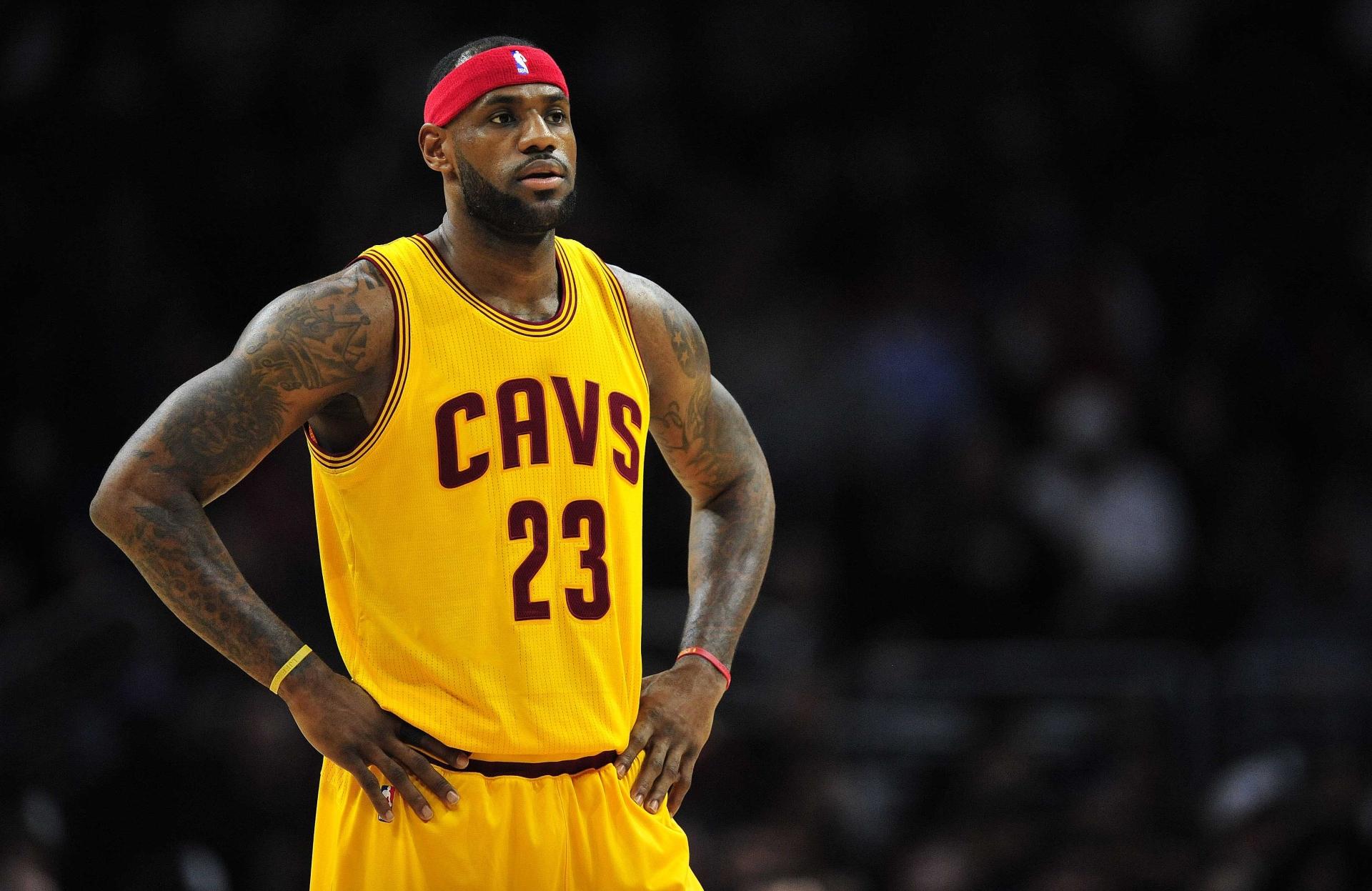 Cleveland Cavaliers at 640 x 1136 iPhone 5 size wallpapers HD quality