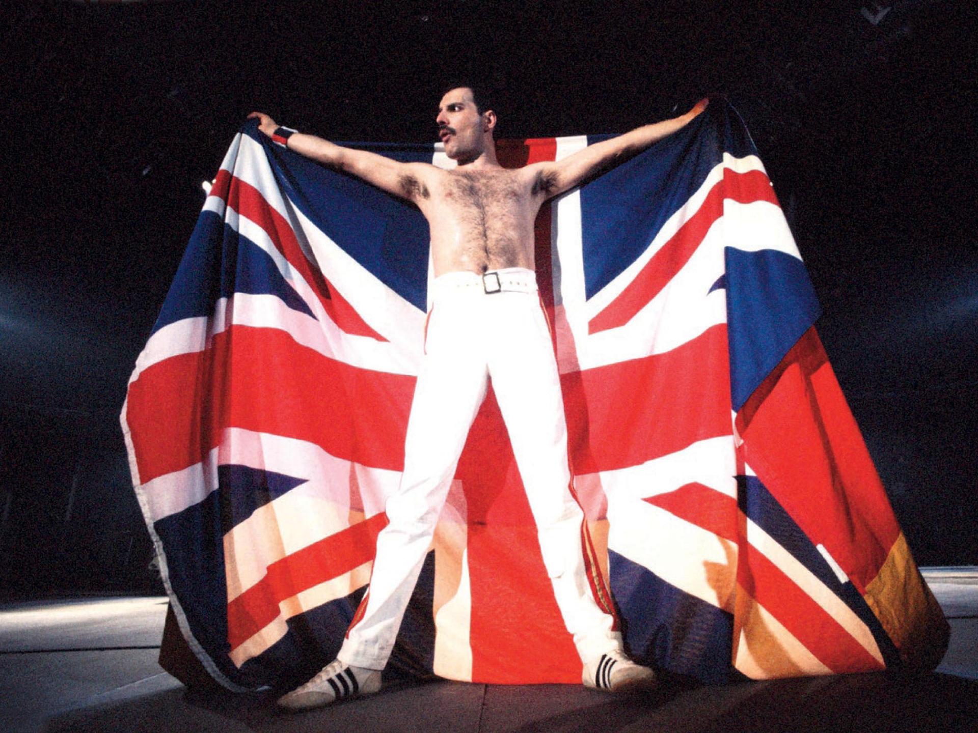 Freddie Mercury at 1600 x 1200 size wallpapers HD quality