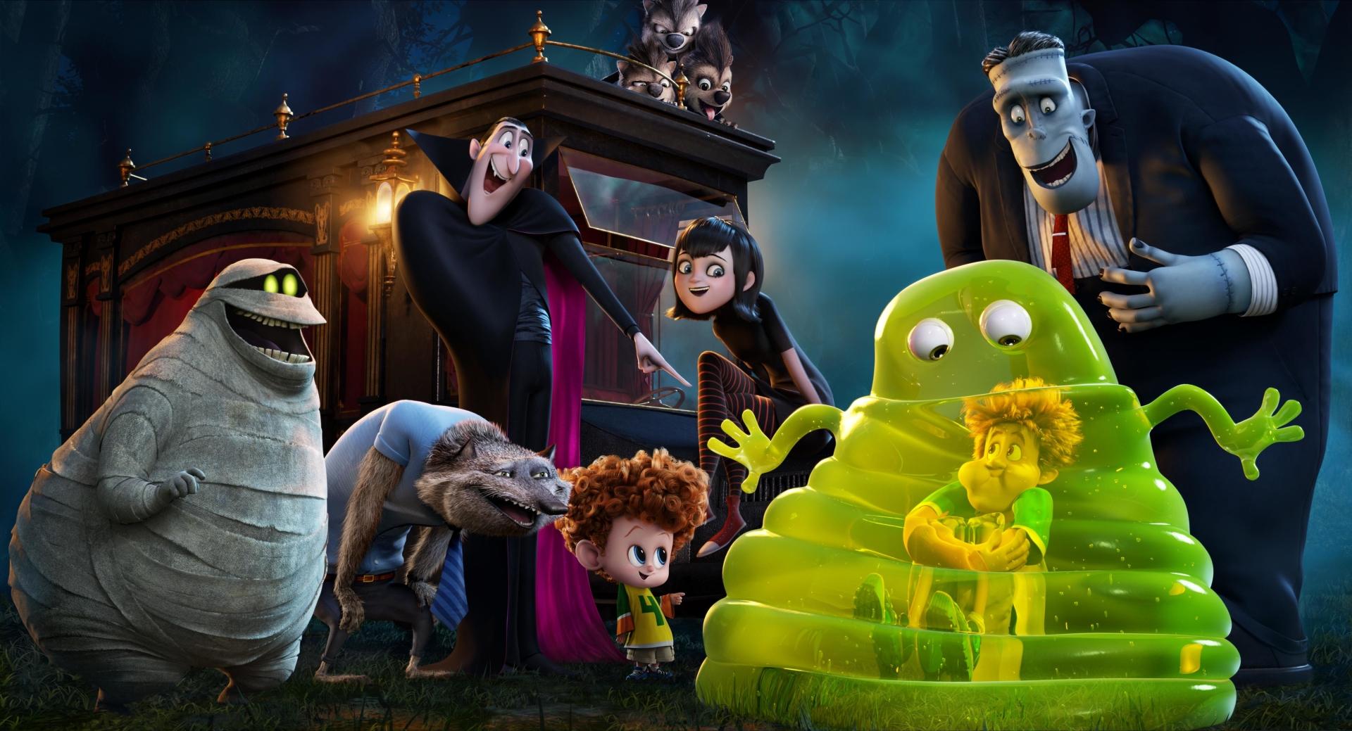 Hotel Transylvania 2 at 640 x 1136 iPhone 5 size wallpapers HD quality