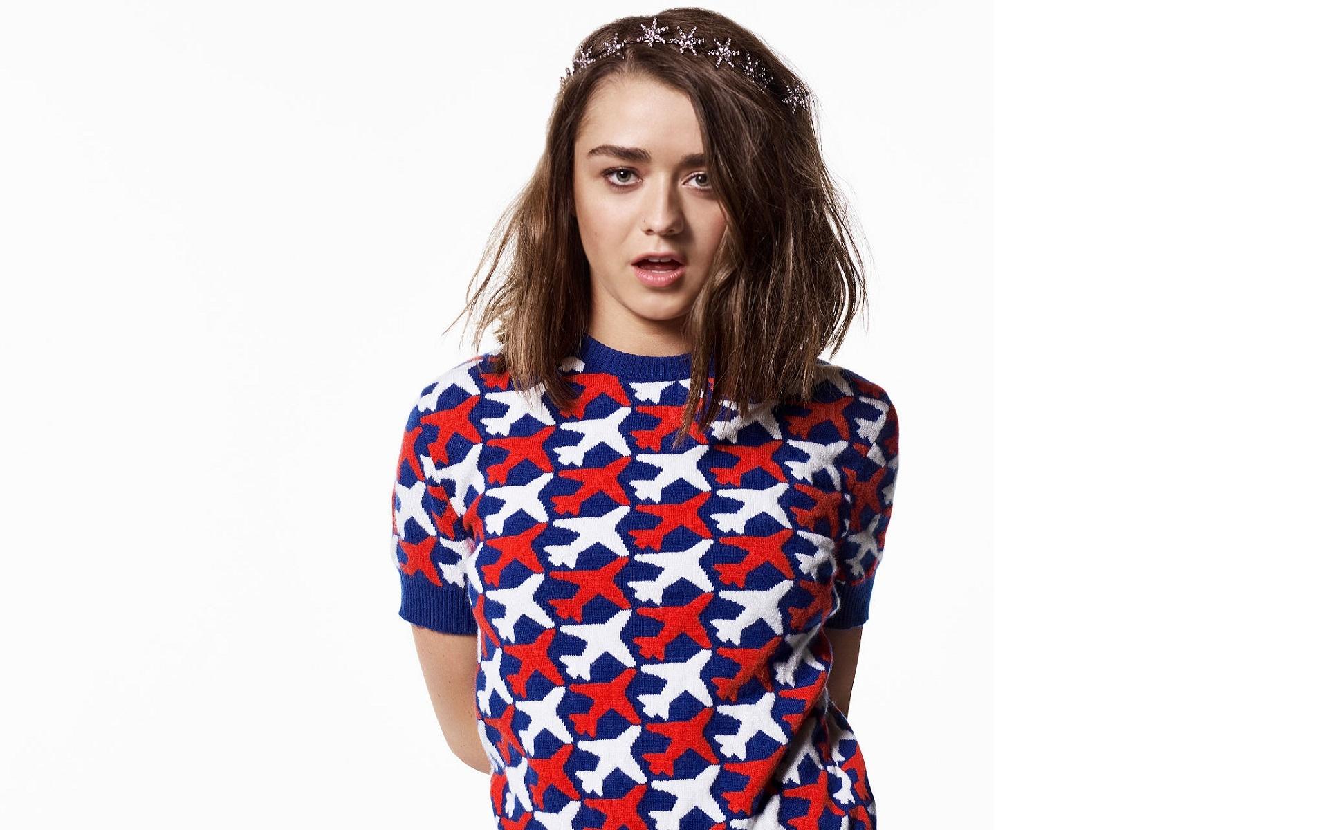 Maisie Williams at 640 x 1136 iPhone 5 size wallpapers HD quality