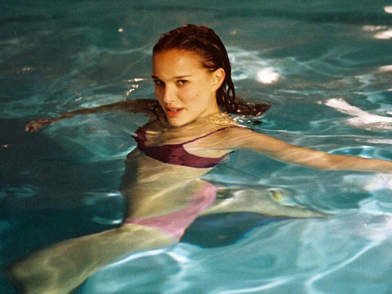 Natalie Portman at 1152 x 864 size wallpapers HD quality