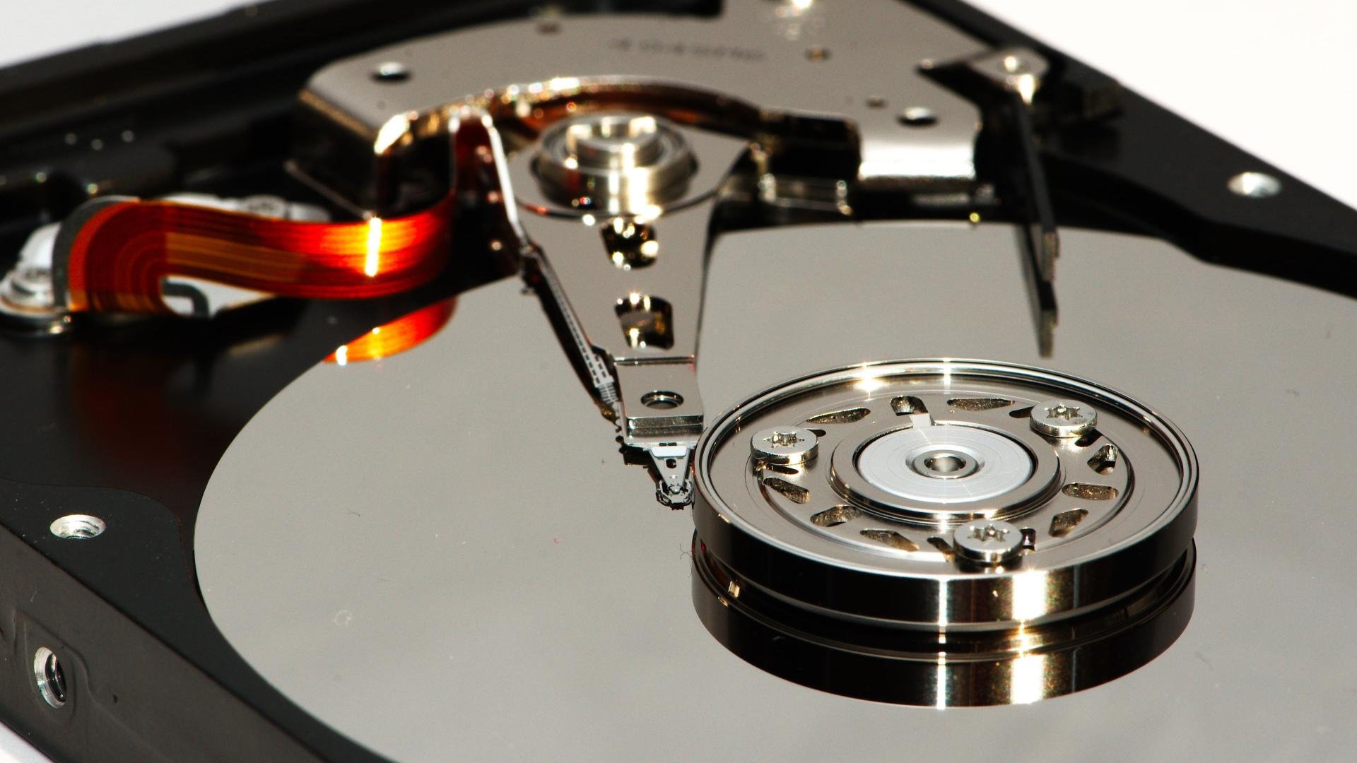 hard-disk-drive-wallpaper-hd-download