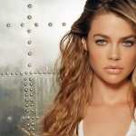 Denise Richards wallpapers for iphone