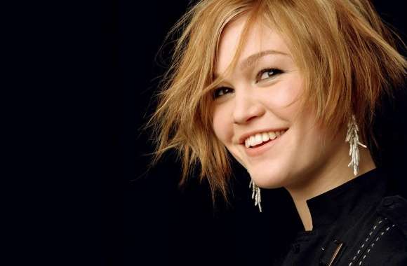 Julia Stiles wallpapers hd quality