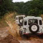 Land Rover Defender pic