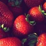 Strawberry wallpapers for iphone