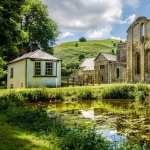 Valle Crucis Abbey free