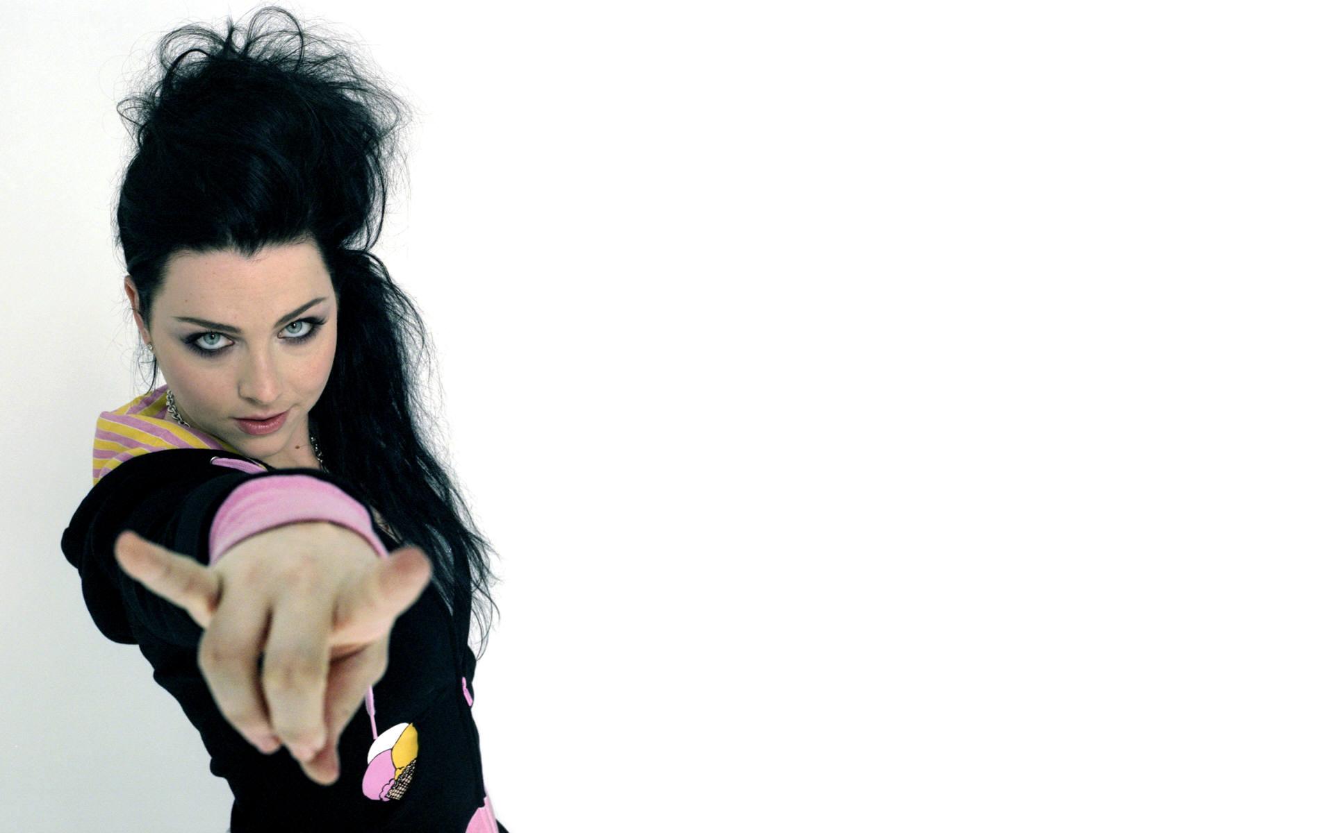 Amy Lee at 1600 x 1200 size wallpapers HD quality