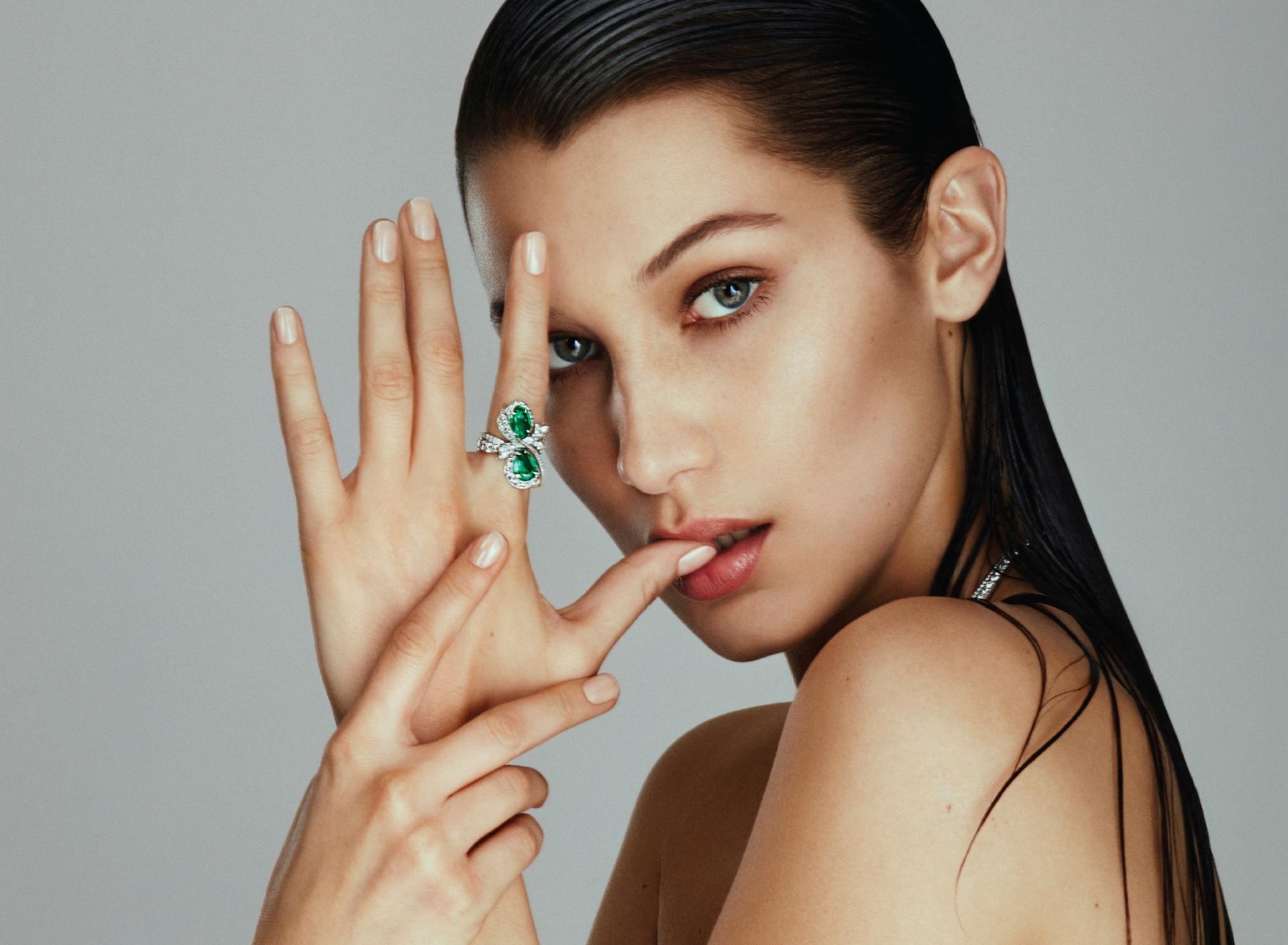 Bella Hadid at 750 x 1334 iPhone 6 size wallpapers HD quality