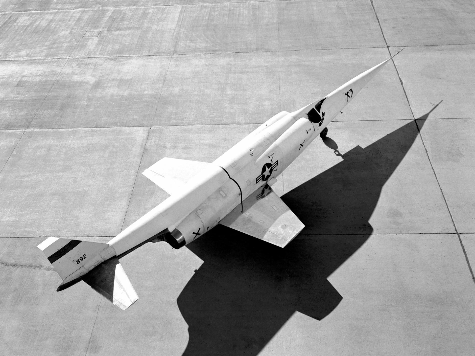 Douglas X-3 Stiletto at 320 x 480 iPhone size wallpapers HD quality