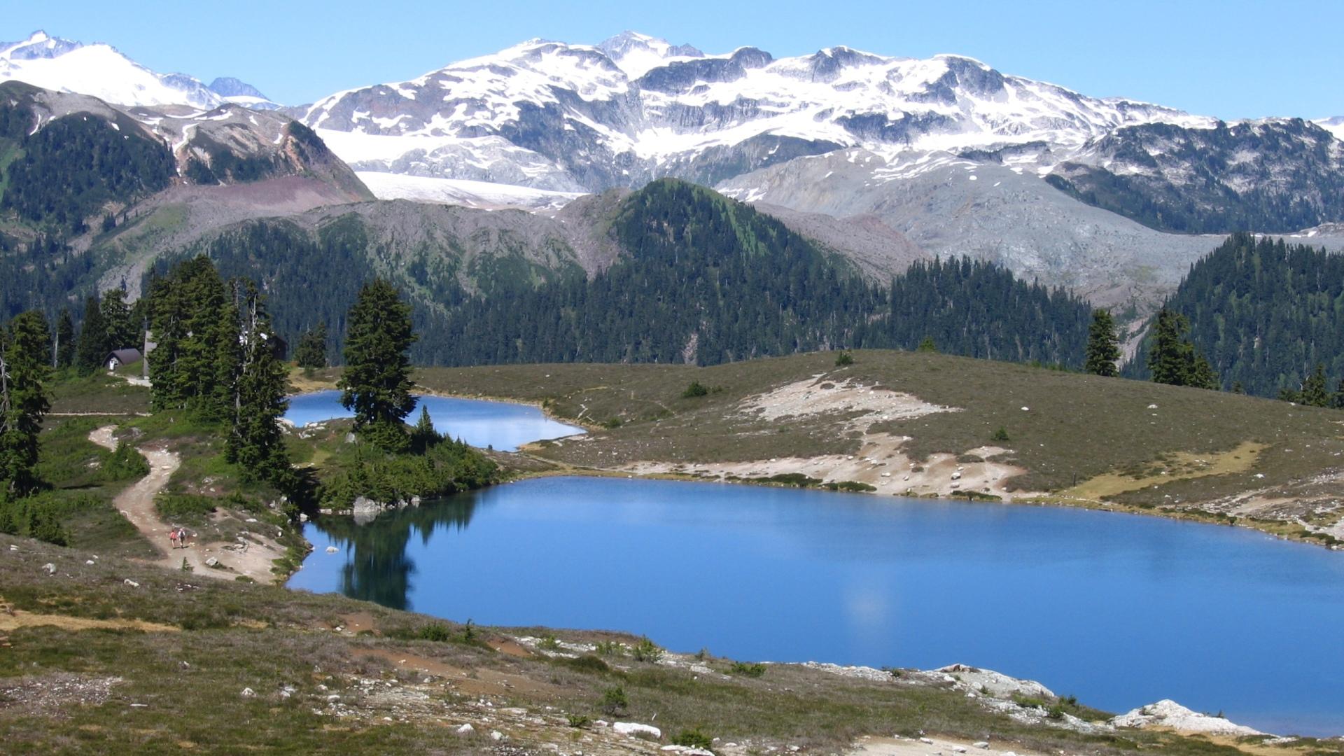 Elfin Lake at 320 x 480 iPhone size wallpapers HD quality