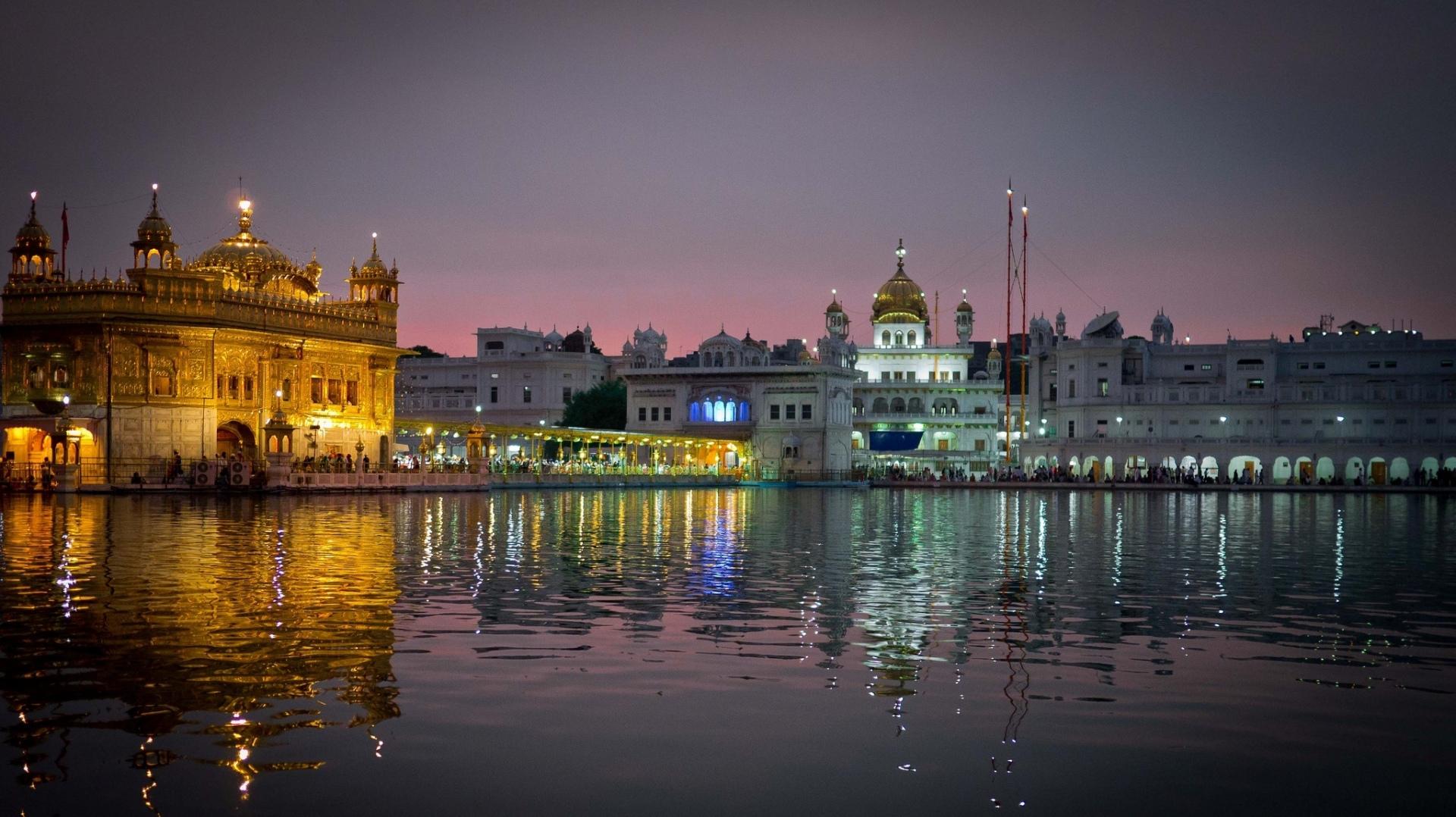 Harmandir Sahib at 1152 x 864 size wallpapers HD quality