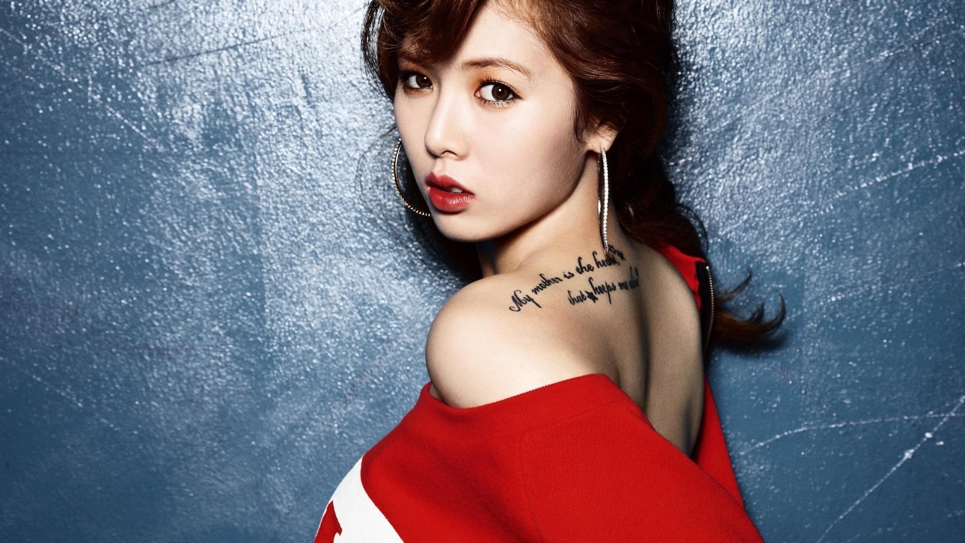 HyunA at 1152 x 864 size wallpapers HD quality