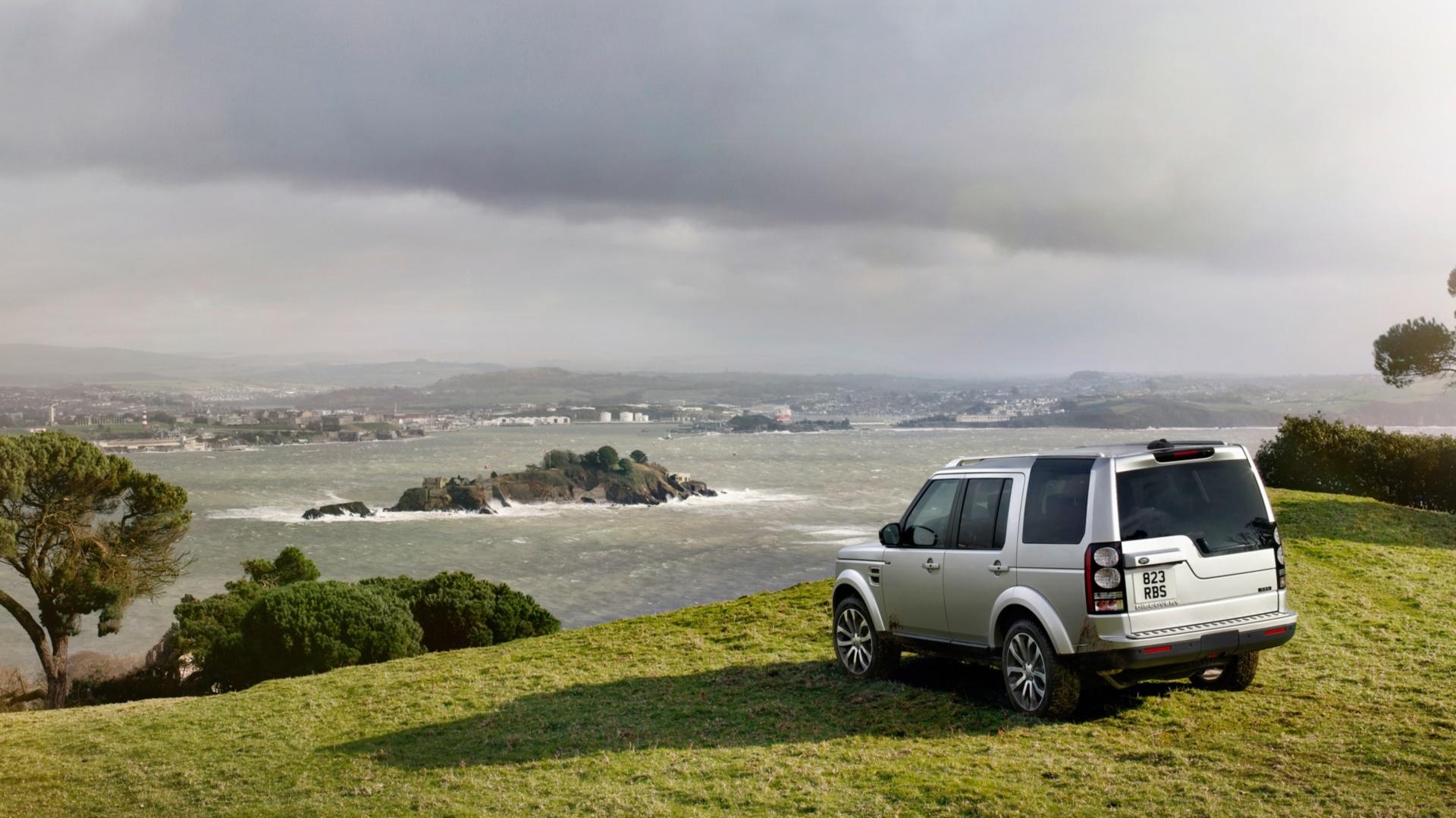 Land Rover Discovery XXV at 1024 x 1024 iPad size wallpapers HD quality