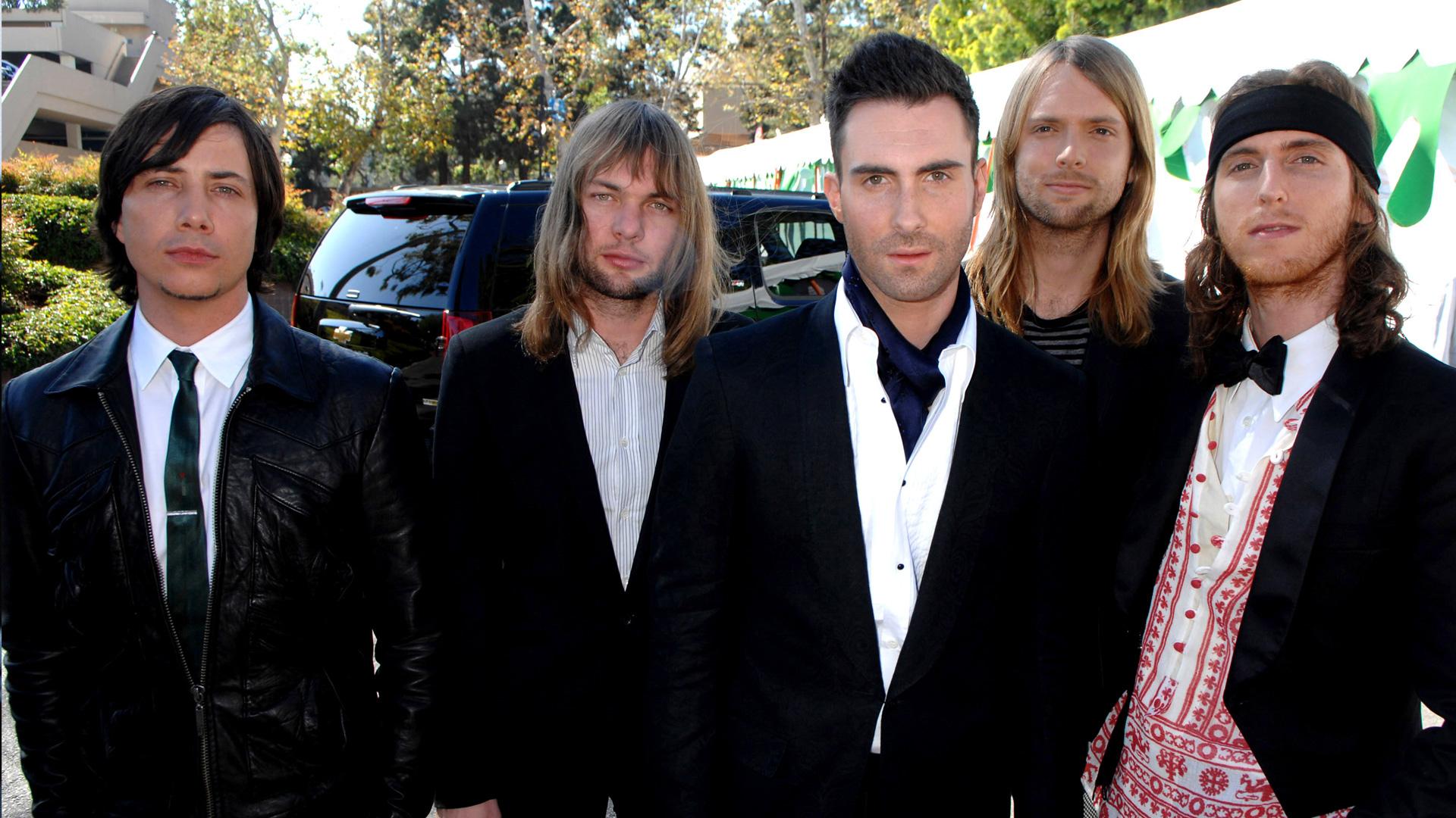 Maroon 5 at 1024 x 768 size wallpapers HD quality