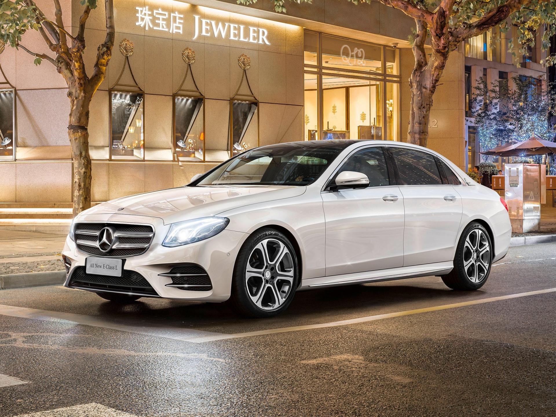 Mercedes-Benz E-Class at 750 x 1334 iPhone 6 size wallpapers HD quality