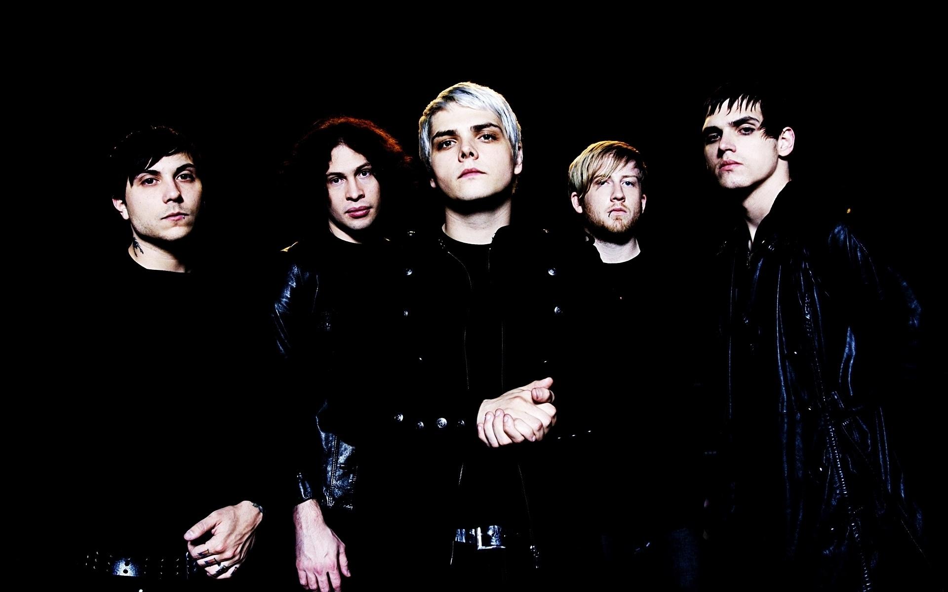 My Chemical Romance at 640 x 1136 iPhone 5 size wallpapers HD quality