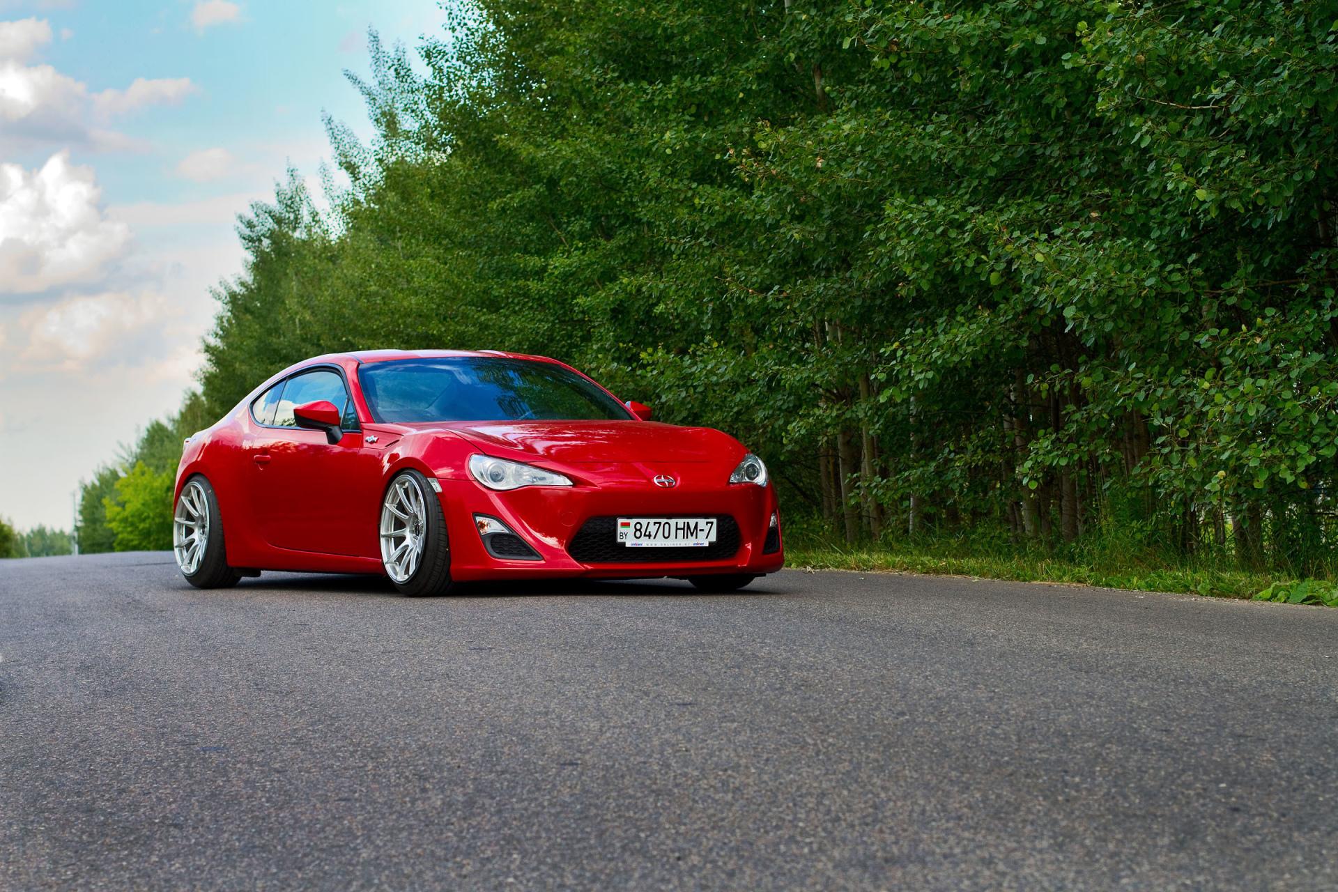Scion FR-S at 320 x 480 iPhone size wallpapers HD quality