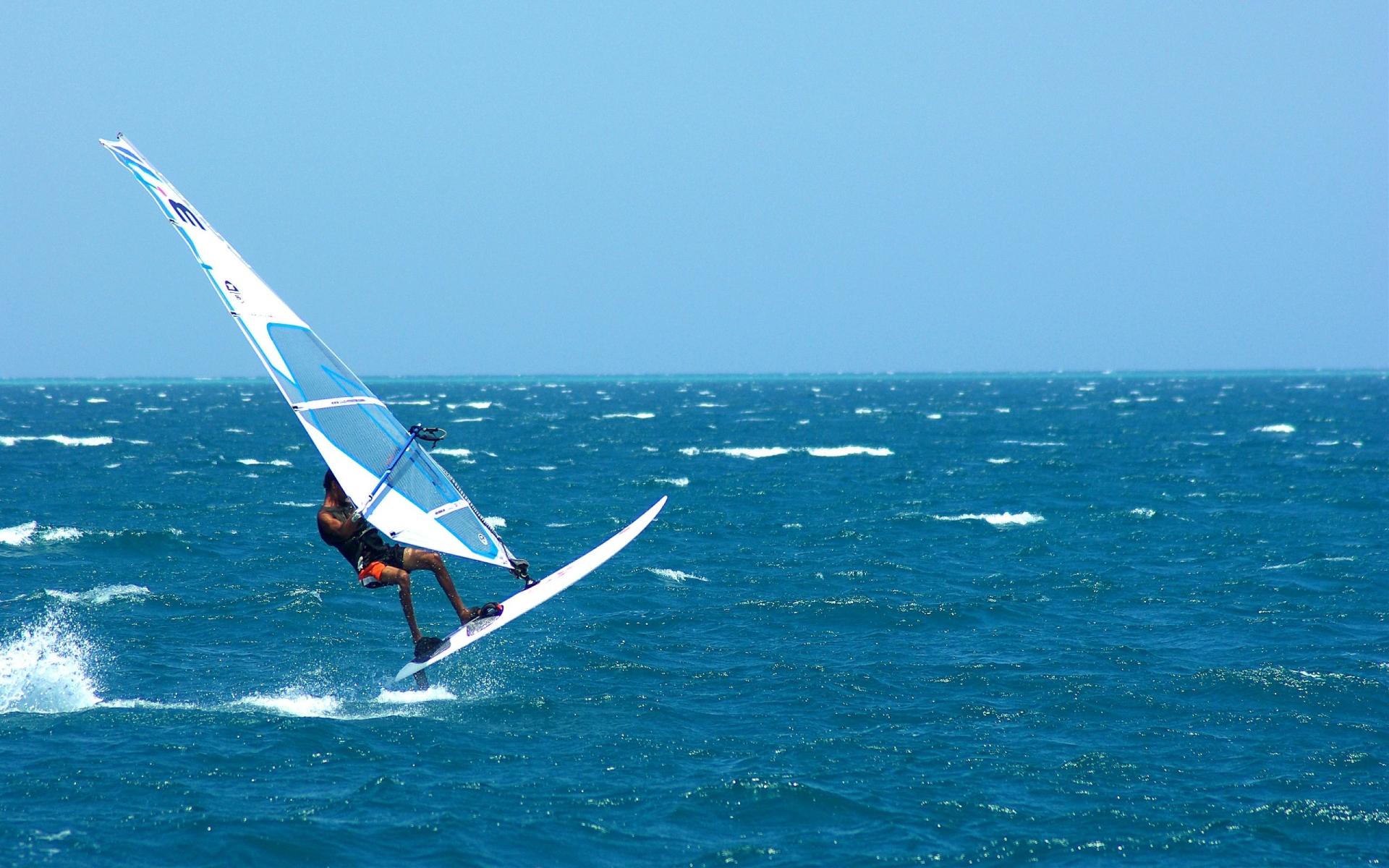Windsurfing at 1024 x 768 size wallpapers HD quality