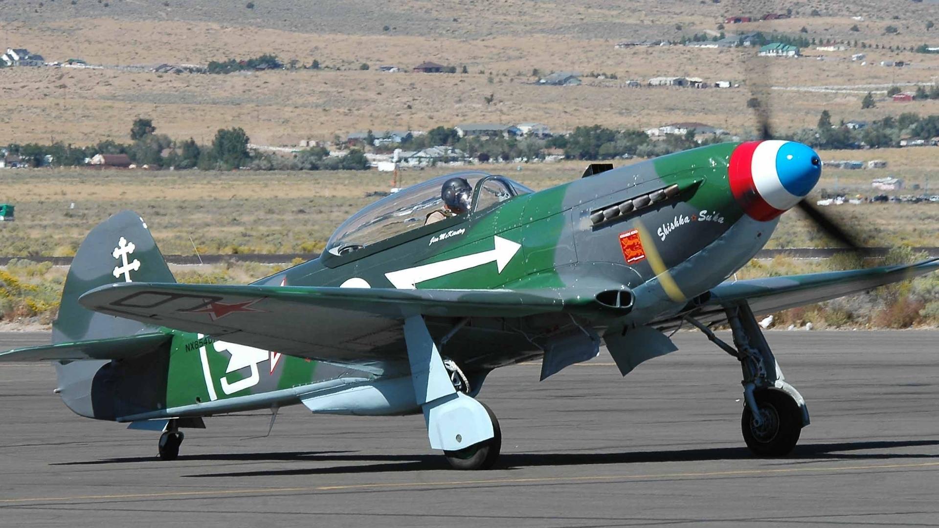 Yakovlev Yak-3 at 640 x 960 iPhone 4 size wallpapers HD quality