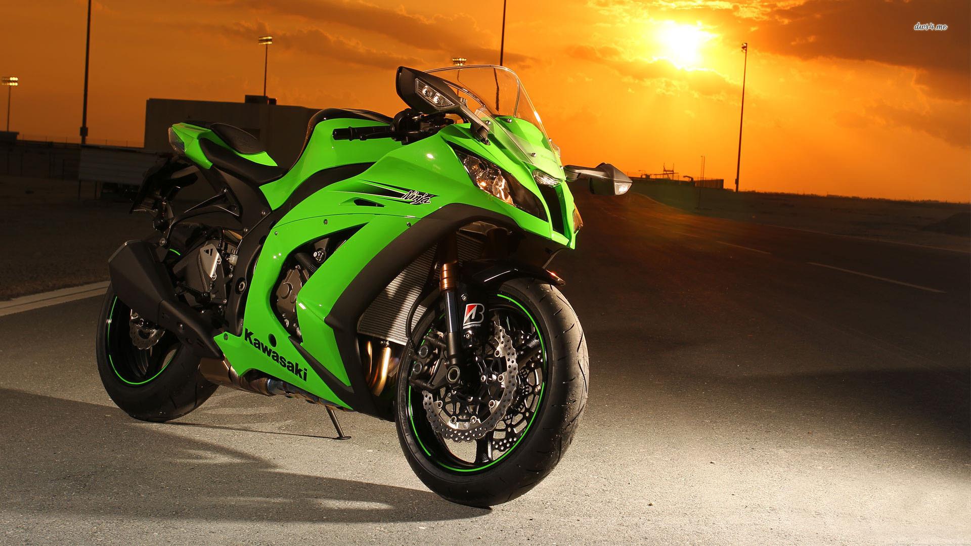 Зеленый мотоцикл kawasaki ninja бесплатно