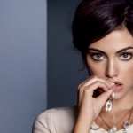 Phoebe Tonkin wallpapers for android