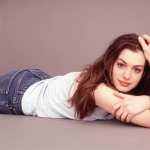 Anne Hathaway wallpapers for iphone