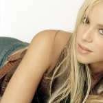Shakira download wallpaper