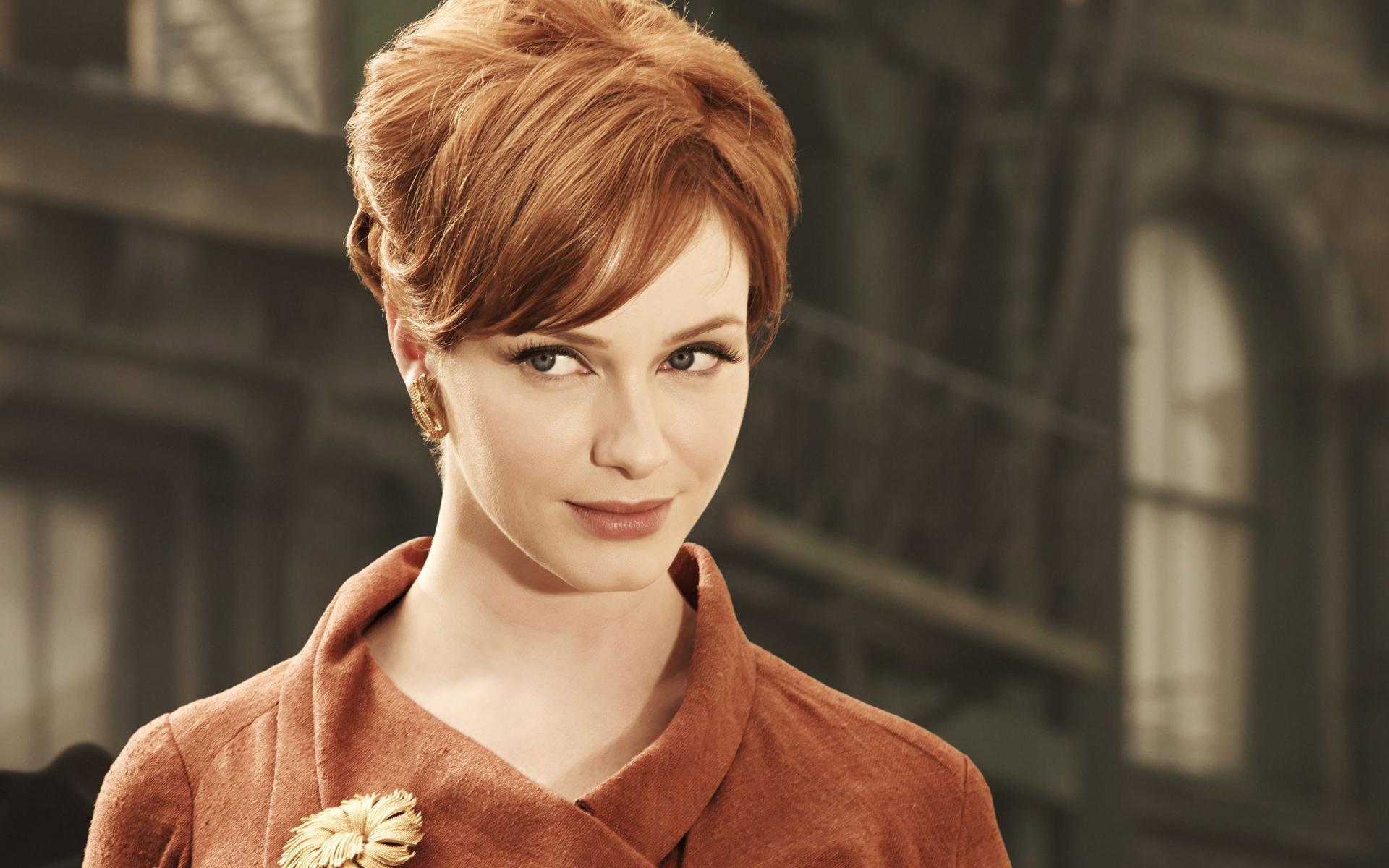 Christina Hendricks at 640 x 960 iPhone 4 size wallpapers HD quality