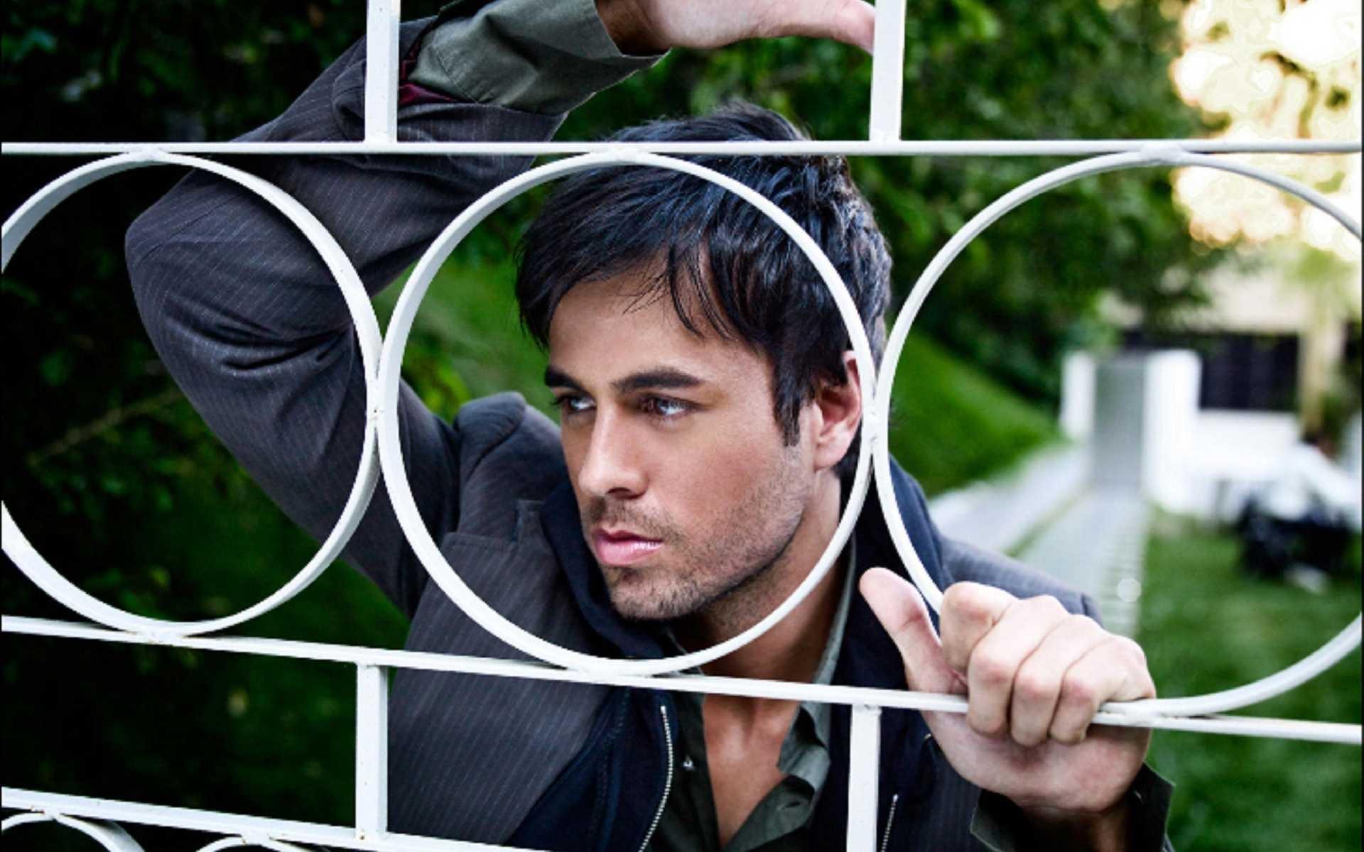 Enrique Iglesias wallpapers HD quality