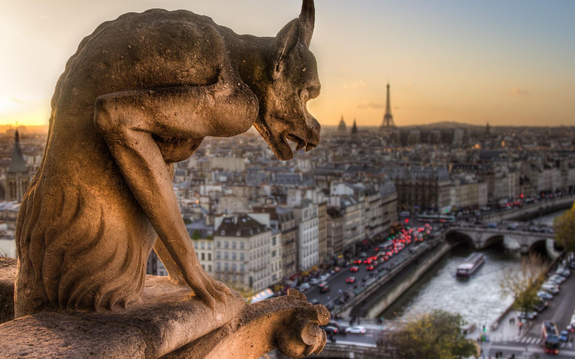 Gargoyle at 640 x 960 iPhone 4 size wallpapers HD quality
