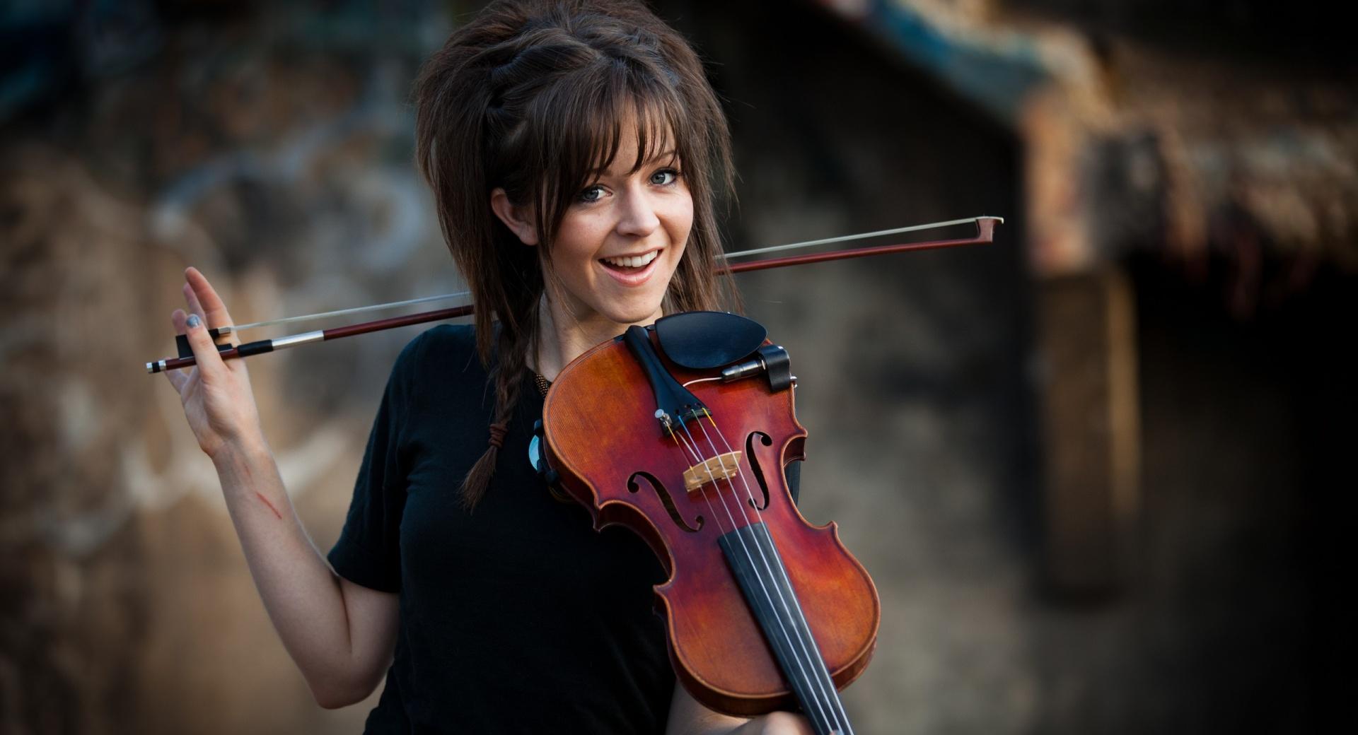 Lindsey Stirling Violinist at 320 x 480 iPhone size wallpapers HD quality