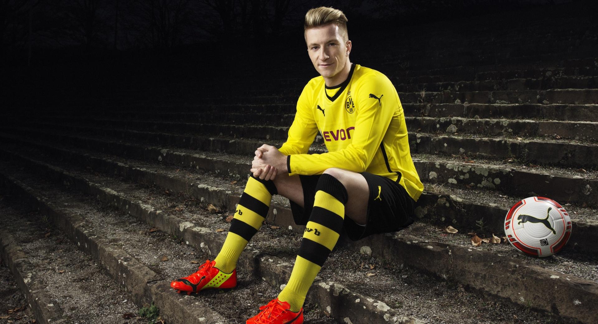 Marco Reus at 320 x 480 iPhone size wallpapers HD quality