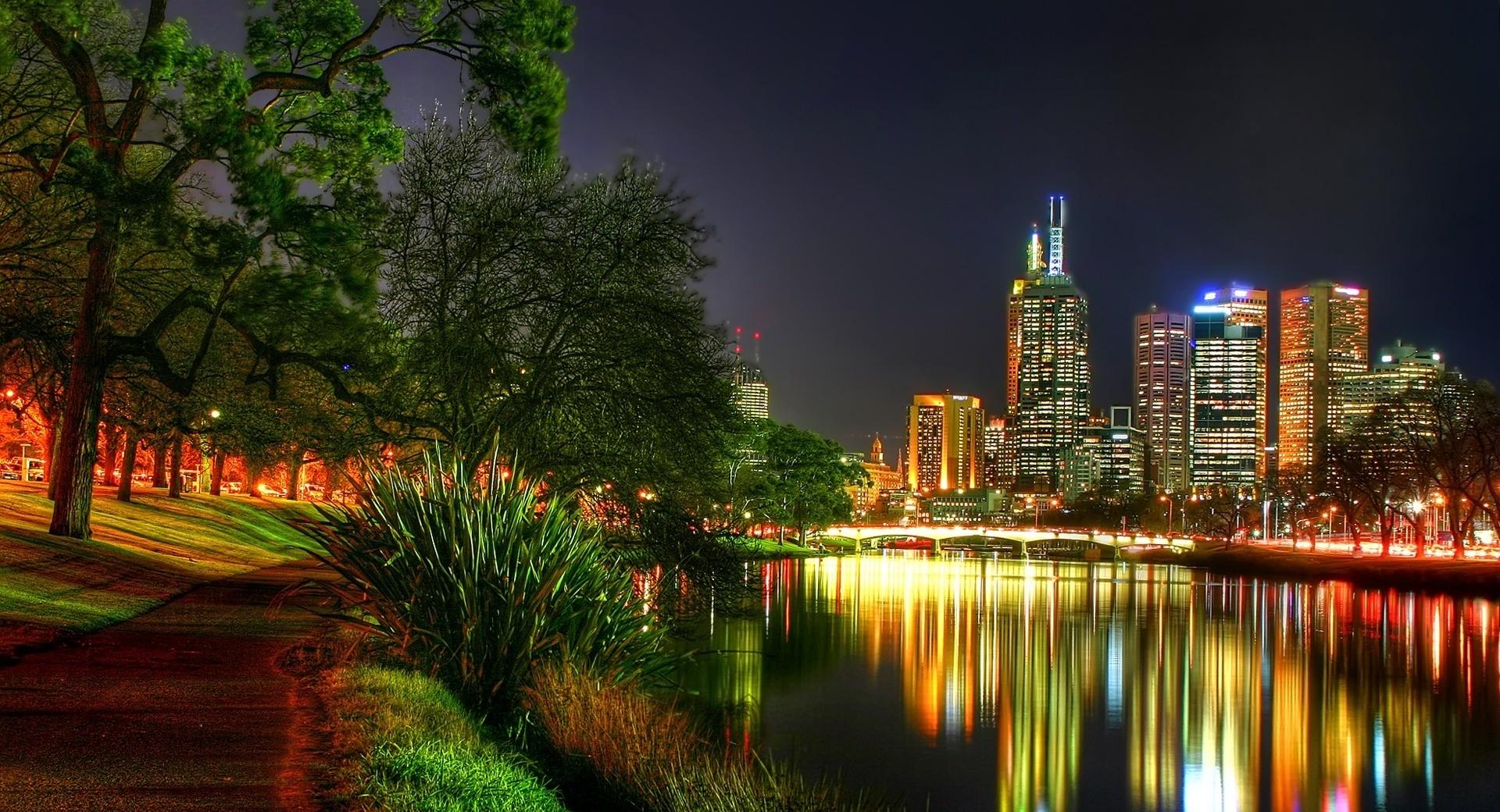 Melbourne At Night wallpapers HD quality